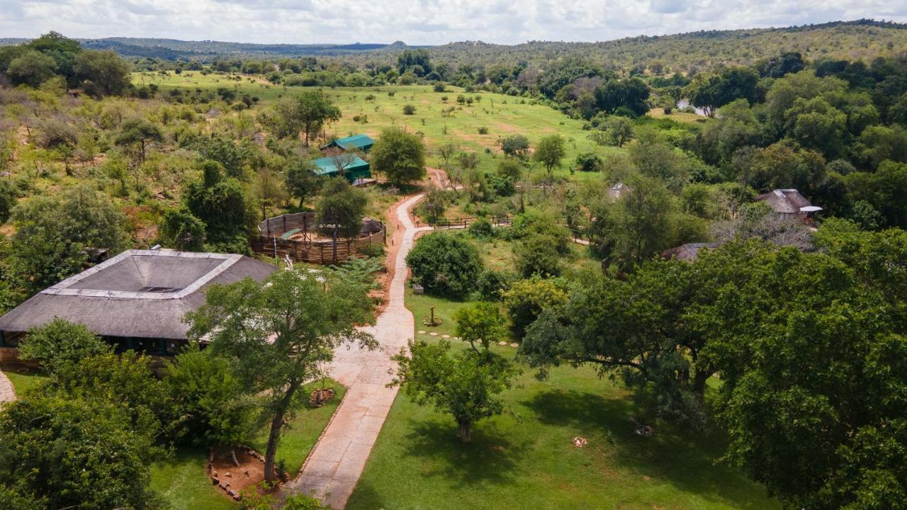 Baluleni Safari Lodge Grietjie Game Reserve Extérieur photo