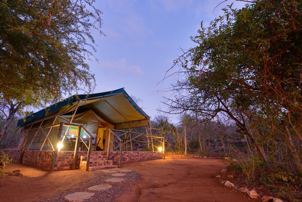 Baluleni Safari Lodge Grietjie Game Reserve Extérieur photo